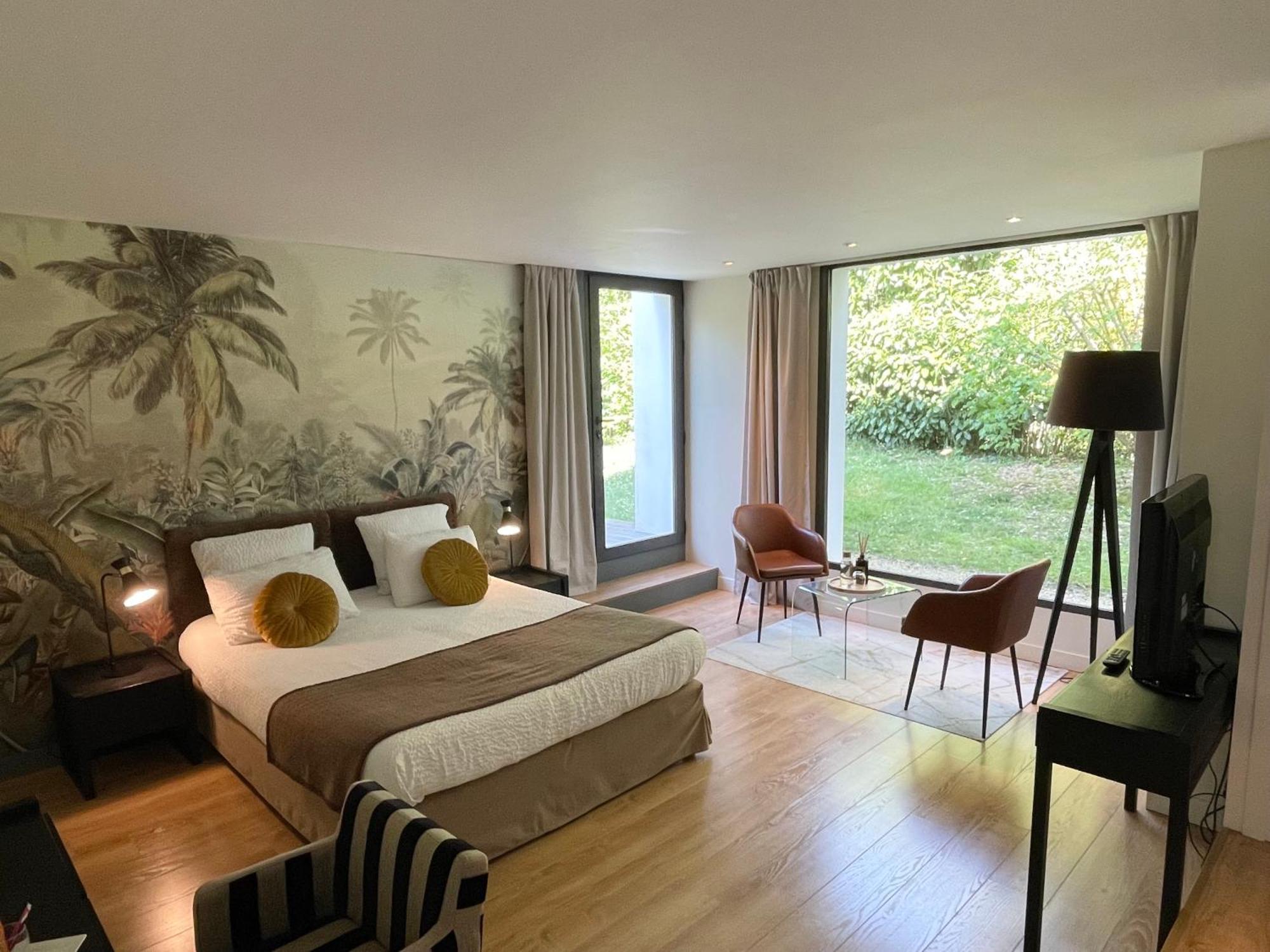 Sucé Les Arbres Rouges B&B 외부 사진