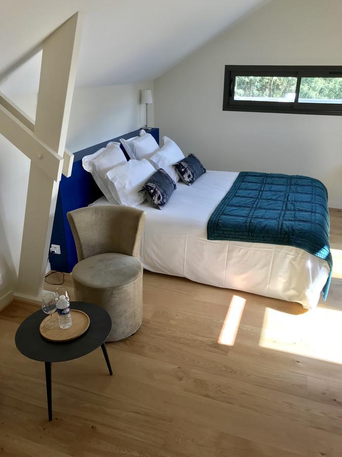 Sucé Les Arbres Rouges B&B 외부 사진